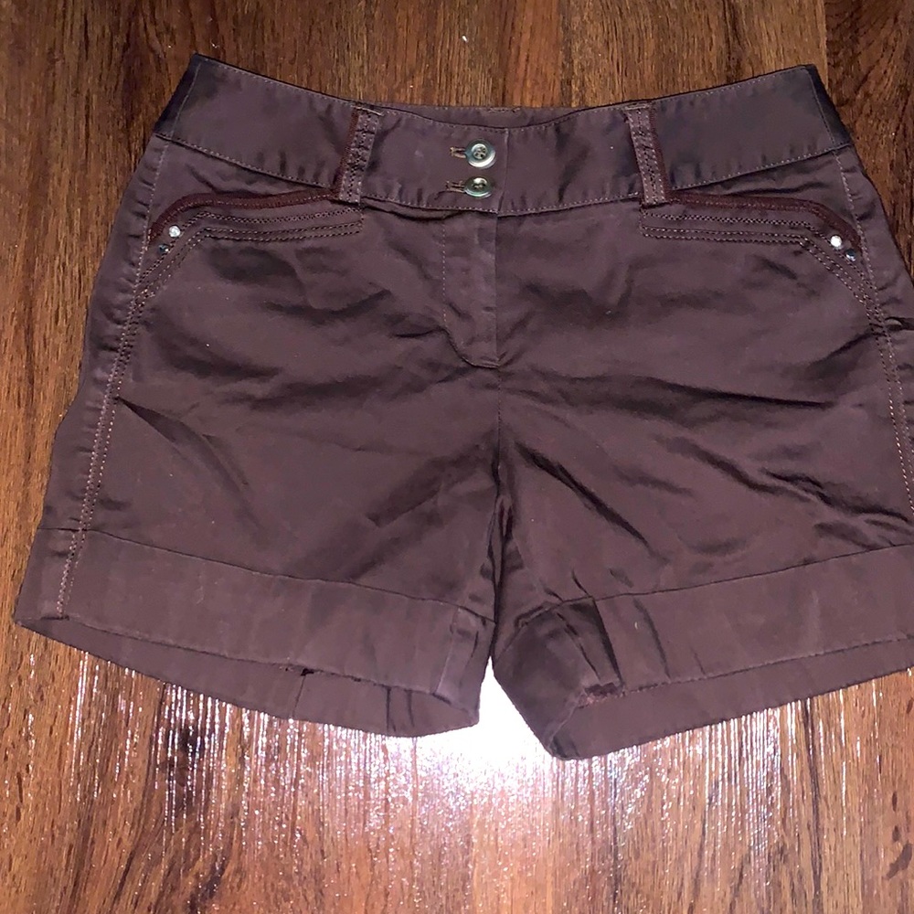 Brown shorts